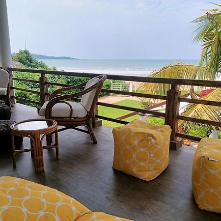 Santi Beach House With Pool & Beach Weligama Kamer foto